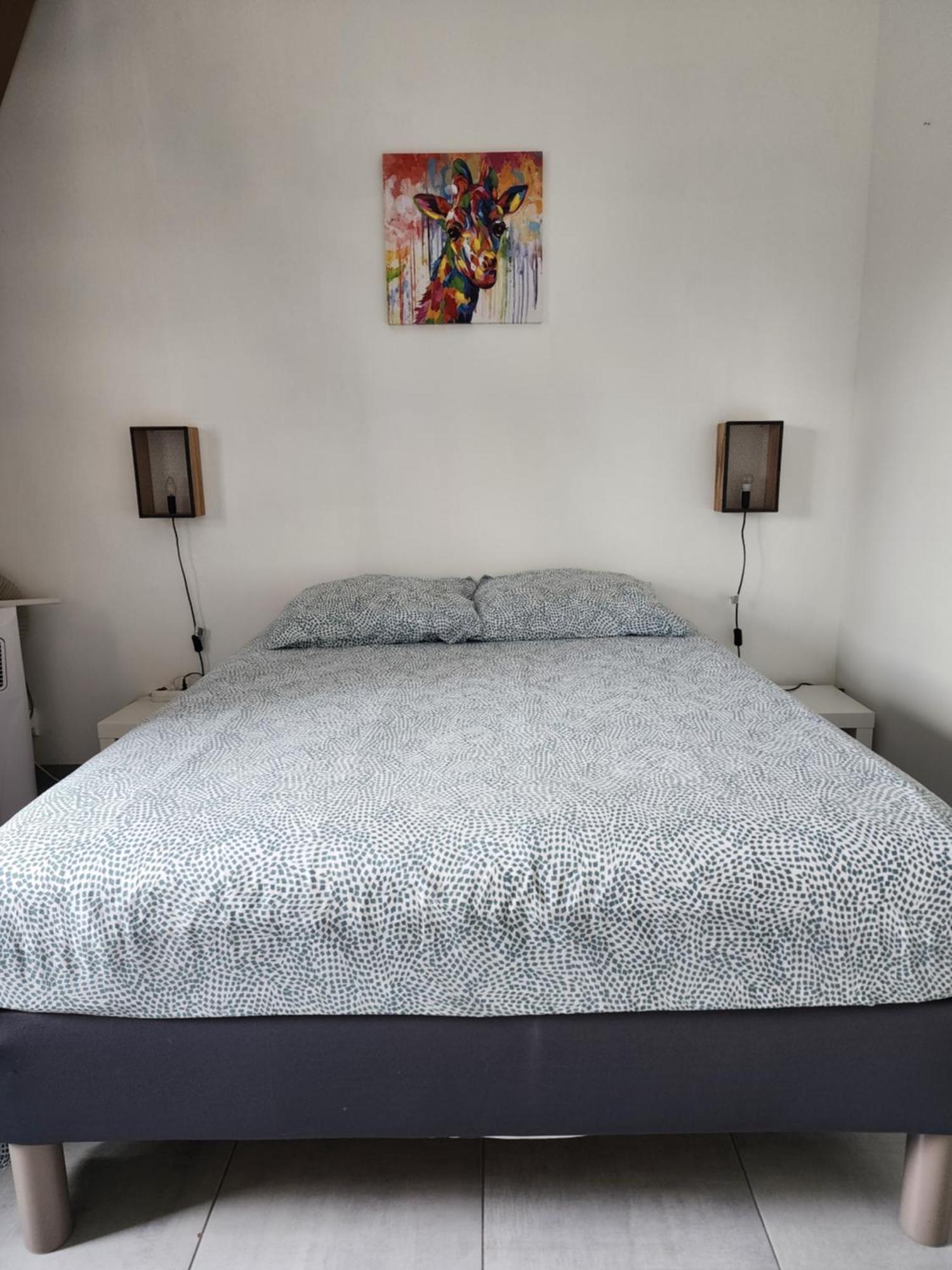 Appartement Duplex F2 Tout Confort Proche Centre Ville Avec Parking Gratuit Монлюсон Экстерьер фото